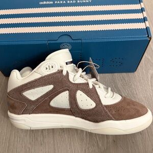 Adidas Para Bad Bunny BadBo